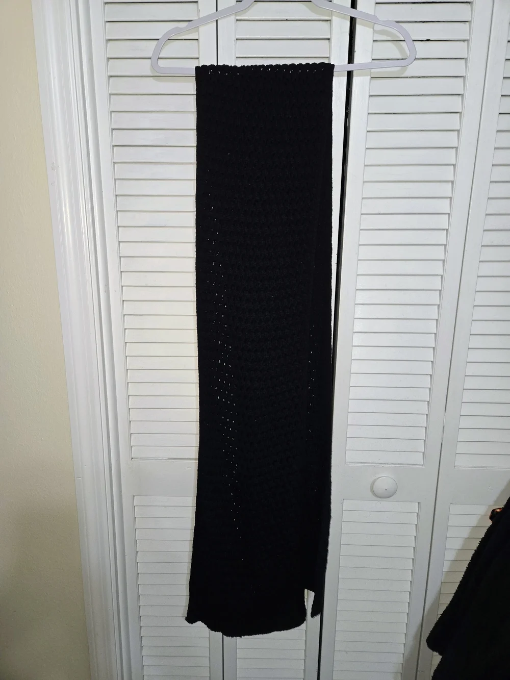 Dillards Black Crochet/Knit Scarf